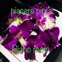 Piacere pipi's Piano room