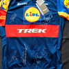 Lidl-Trek（リドル・トレック）のサイン入りジャージをゲット！