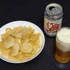 NOMCRAFT Brewing「オクトパスキング ディップホップIPA」とノースカラーズ「純国産 ポテトチップス」