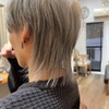 ブリーチ2回以上◎ハイトーンのシルバーベージュ▷カラーシャンプーでホームケアを