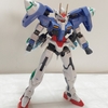 HG　ダブルオーガンダム　部分塗装完成品