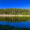 イエローストーン国立公園の魅力の一つ 水のある風景。 大地の形成の過程も見られて感動しました…