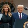 『トランプとメラニアの吉本新喜劇』