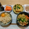 納豆卵かけごはん。みそ鍋(鶏団子入り)