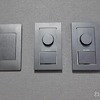 【シアタールーム】壁紙を黒に張り替えたら照明スイッチの隙間が気になるの巻