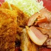 かつや どっさりベーコンとチキンカツ ご飯 大 豚汁 大  ２回目なり  ボリューミー うまうま