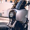 パーツ：Moons Motorcycle Culture「5.75 Moonsmc Moon Maker Fly Eye V2 LED Headlight」