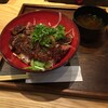 肉のツクモ　三宮地下街店