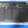 新型MacBook Air (Mid 2013) 開封＆分解写真、旧型Mid 2012との違い