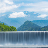 水のカーテン：初夏の本宮砂防堰堤