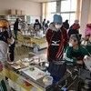 ６年２組調理実習・低学年短縄大会