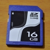  上海問屋で SD カード 16GB を購入。