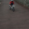 6歳児ゆうゆうの自転車の練習　初日から5回目の練習で乗れるようななりました。 