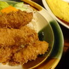 2022/08/05 （金）　三宮生田筋 洋食「もん」でトンカツを食べる。