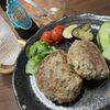 青唐辛子とパクチーの【エスニックハンバーグ】ナンプラーグレイビーソースで！
