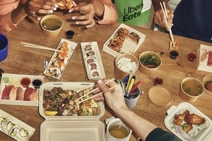 宅配サービス「Uber Eats」上越市でも開始　飲食店50店以上が登録