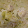 鶏とキャベツの白味噌豆乳クリーム煮込み