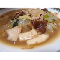 鶏ガラスープの素をちょいと入れ