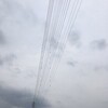 散歩道、キラキラしたものは一つもなく、空が広い