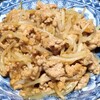 ひき肉ともやしのオイスター炒め