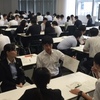 ヨガ、理事長報告、企業で講演、有田焼展、仲間と歓談。