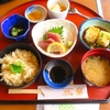 ２人で日替わり定食を食べに道の駅へ行きました‥