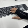 寒い冬はハンドウォーマー着けて快適なオフィス業務 ――Houdini（フーディニ）パワーリストゲイターがいい ――