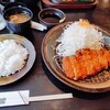 お肉中心の定食が楽しめる　とんかつ味楽