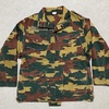 兵士による改造品です！【ベルギーの軍服】陸軍空挺迷彩スモック（ジグソーパターン・カスタム）とは？ 1295 🇧🇪 ミリタリー BELGIAN ARMY AIR BORNE TROOP CAMO SMOCK（JIGSAW PATTERN・CUSTOM ）1985