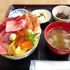 青森県大間町/大間町で口コミ4.5の高評価のお店『あけみちゃん号』さんで日替わり丼を食べて来ました。