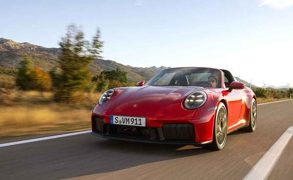 静かに風をまとう911タルガという優雅な選択　ポルシェ「911タルガ4GTS」