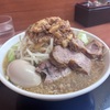 このボリュームで1050円！！しかも半端なく美味い肉煮干中華そば鈴木ラーメン店の二郎系ニボMAXが激熱です！！