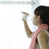 ダイエットで毎日水2Lを飲む事で得られる効果
