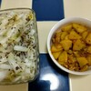 スパイスマジックで何でもインド風！カレーの添え物アチャールとサブジを作る