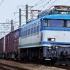 【2機だけの角型ライト】 EF81-451号機・452号機