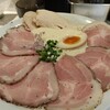 ツレの友達が教えてくれたラーメン屋に行く