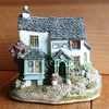 Lilliput　Lane　TOWER　BANK　ARMS　1999　L2270　The　World　Of　BEATRIX　POTTER