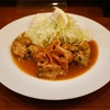 新宿御苑前の「洋食KOBAYA」で生カキのバター焼き、カキフライ。